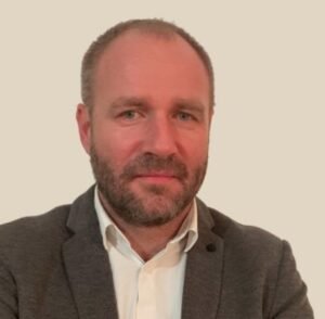 Julien MORETTI : Le Mentor Stratège pour Dirigeants de PME et ETI